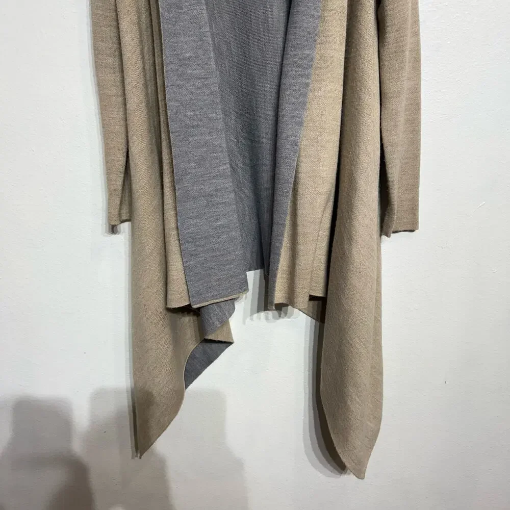 Love By Design Tan Cardigan Sz M